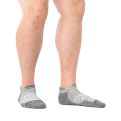 Men's Run No Show Tab Cushioned Ultra-Lightweight Running Socks